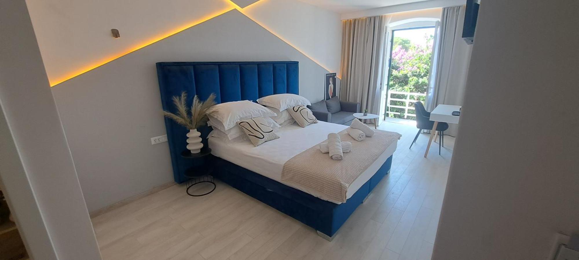 Aurora Beachfront Luxury Rooms&Suites بريلا المظهر الخارجي الصورة