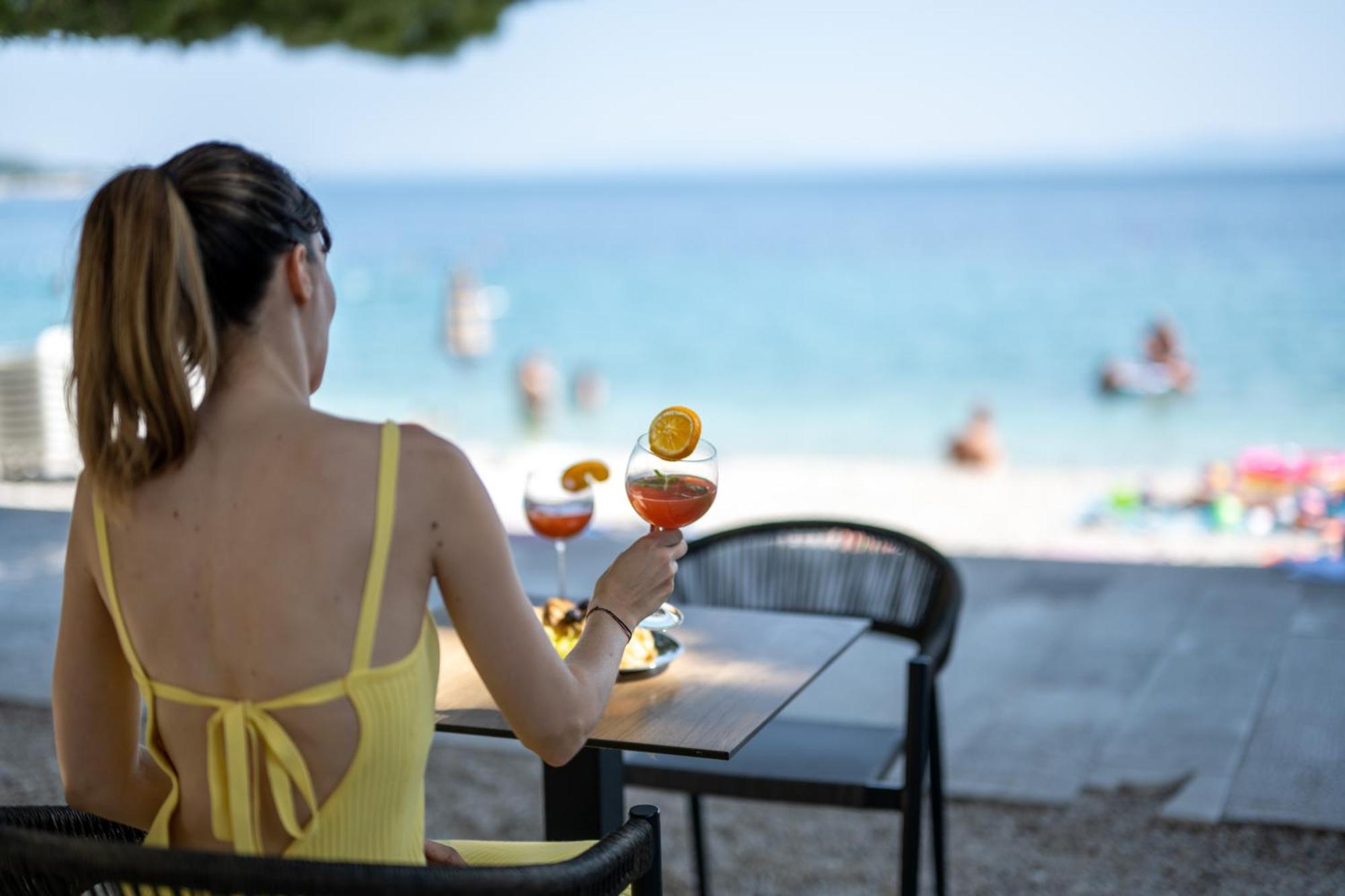 Aurora Beachfront Luxury Rooms&Suites بريلا المظهر الخارجي الصورة